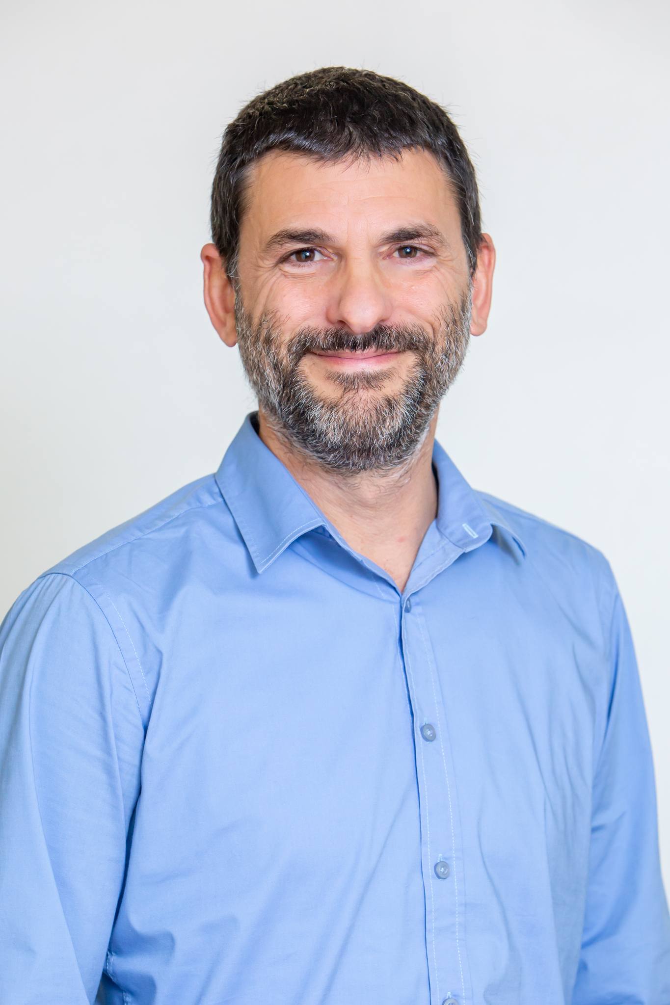 צבי וינוקור